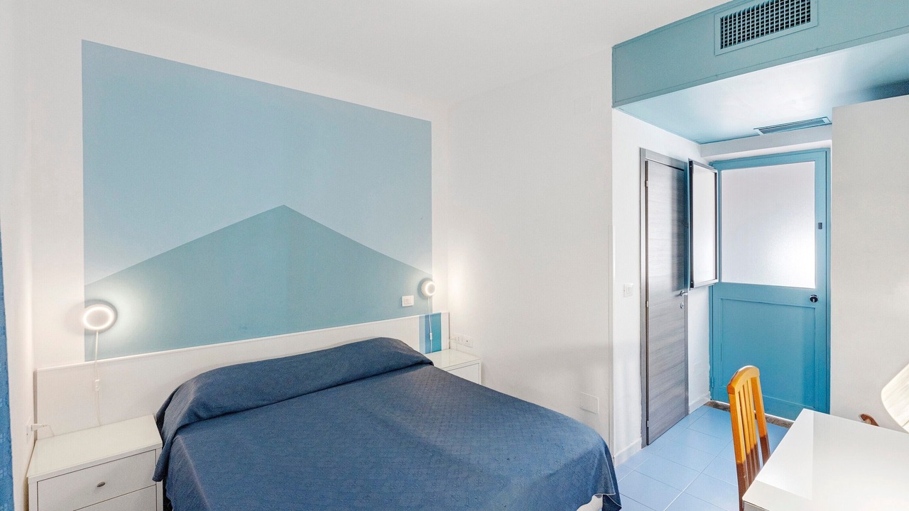 Photo of Bedroom in Laura