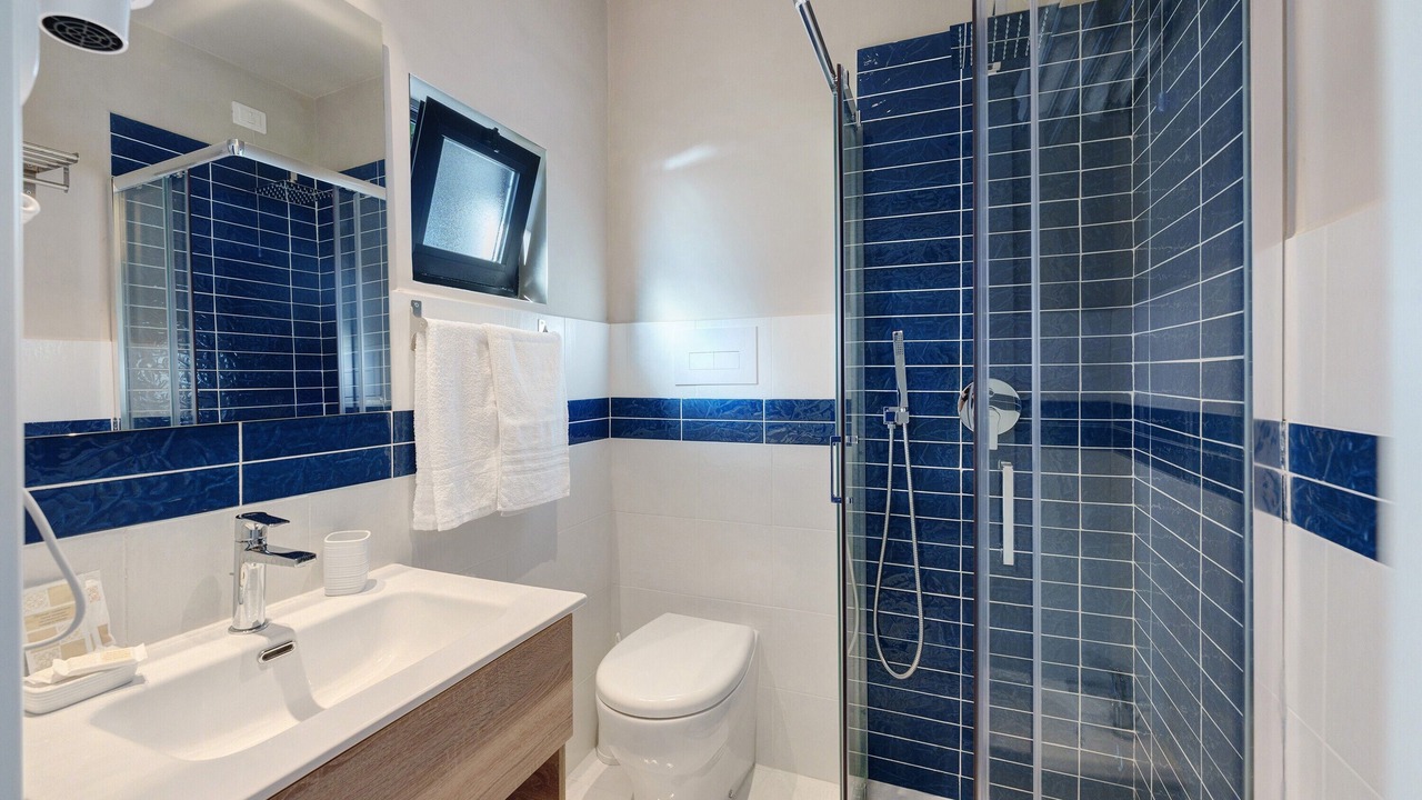 Photo of Bathroom in Laura