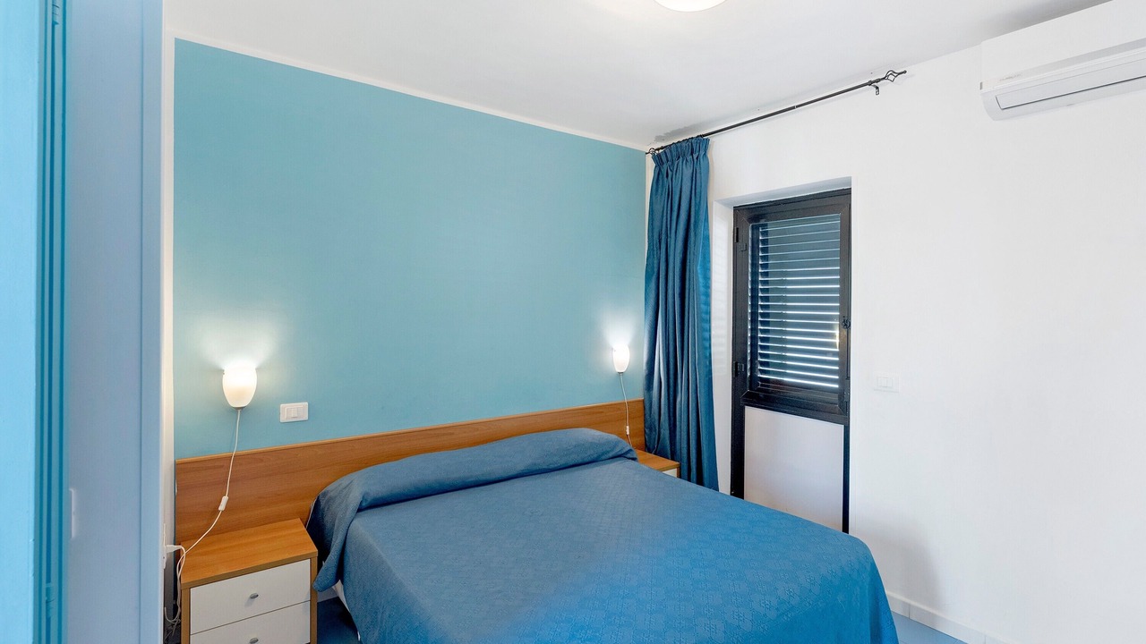 Photo of Bedroom in Laura