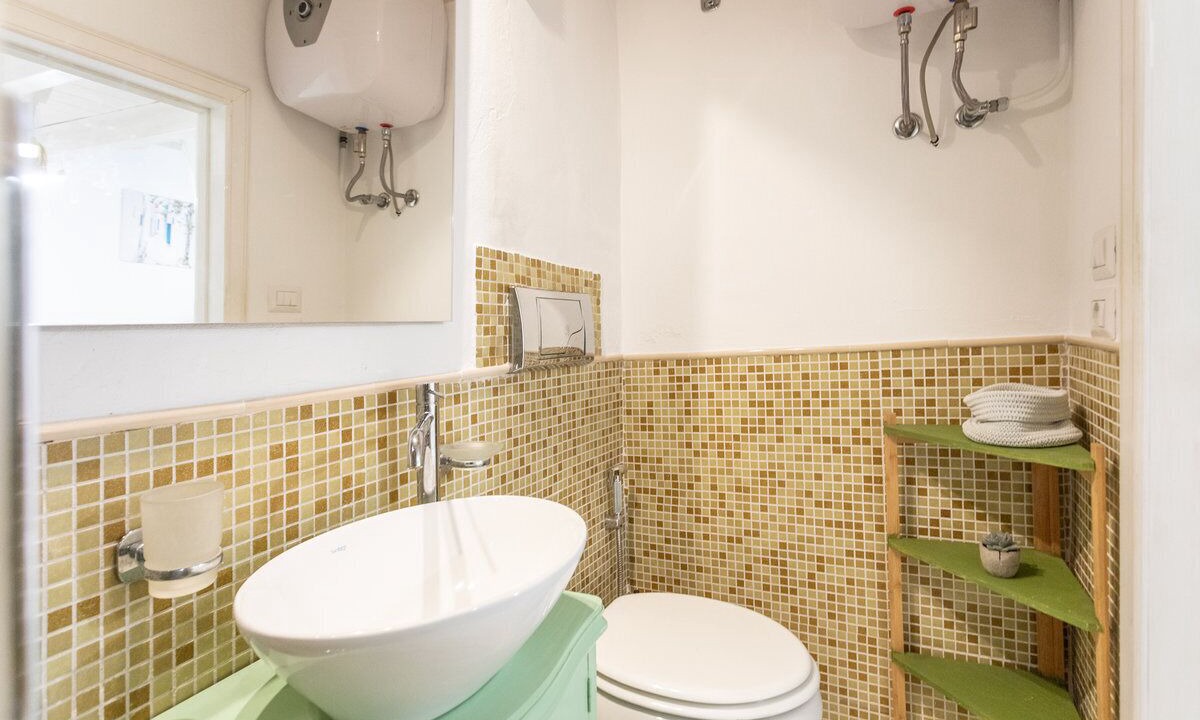 Photo of Bathroom in Matino