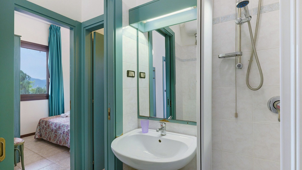 Photo of Bathroom in Palinuro