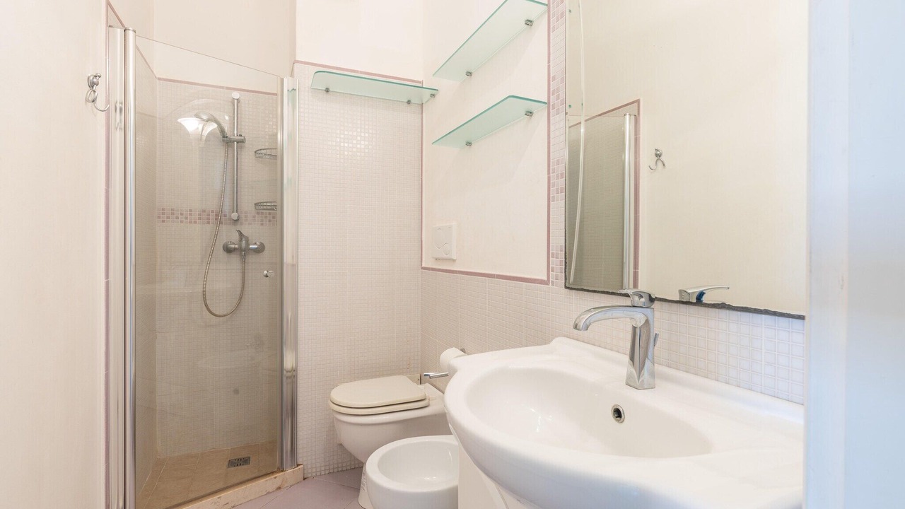 Photo of Bathroom in Gallipoli