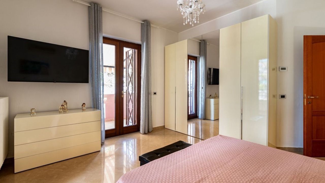 Photo of Bedroom in Trani