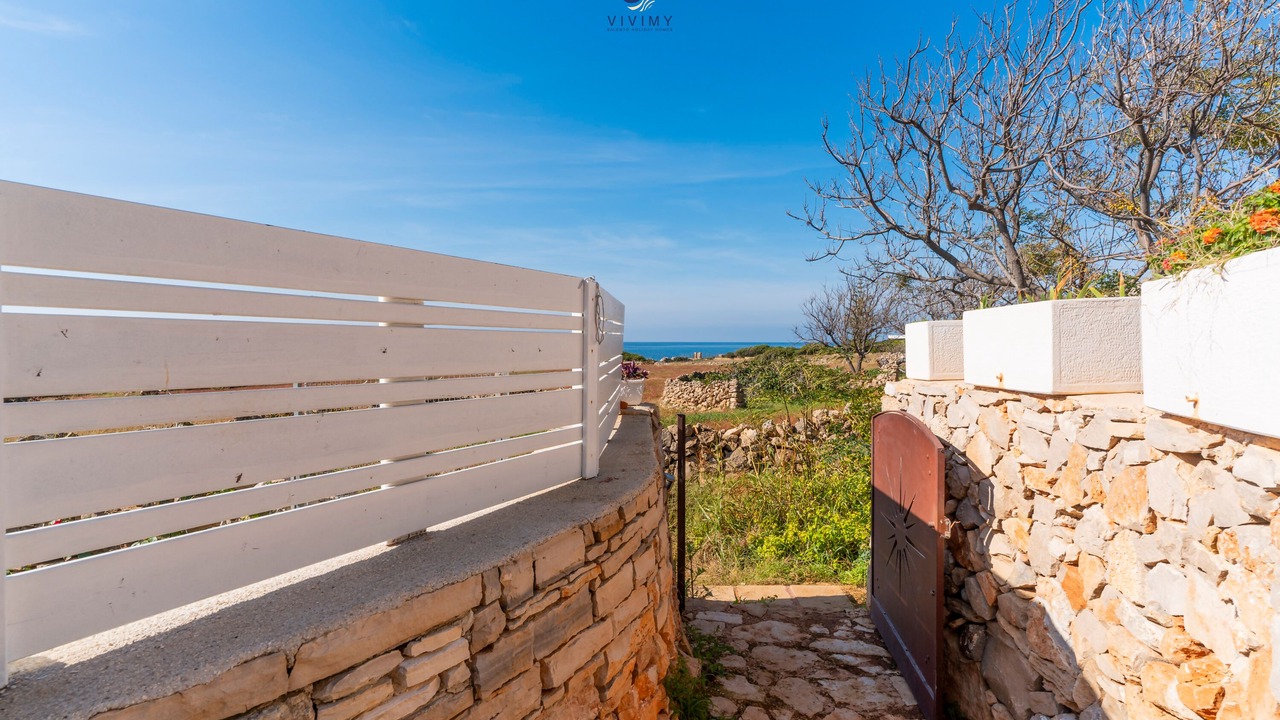 Photo of Outdoor in Patu