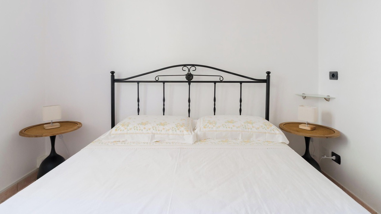 Photo of Bedroom in Parabita
