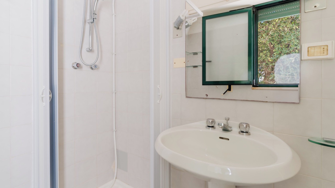Photo of Bathroom in Punta Prosciutto