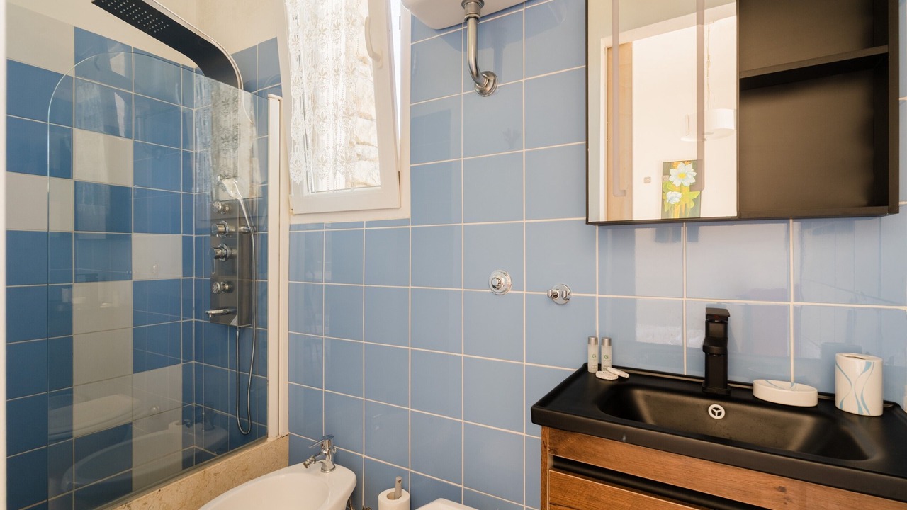 Photo of Bathroom in Tuglie