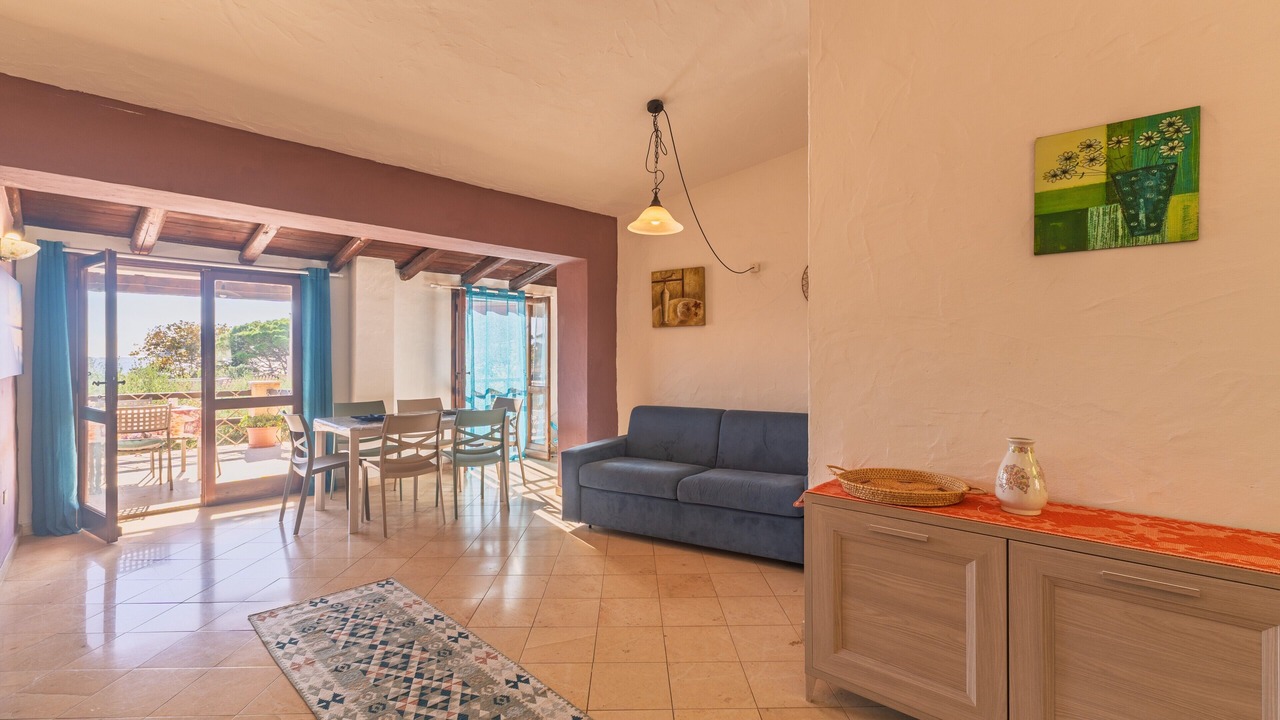 Photo of Livingroom in Baia Caddinas