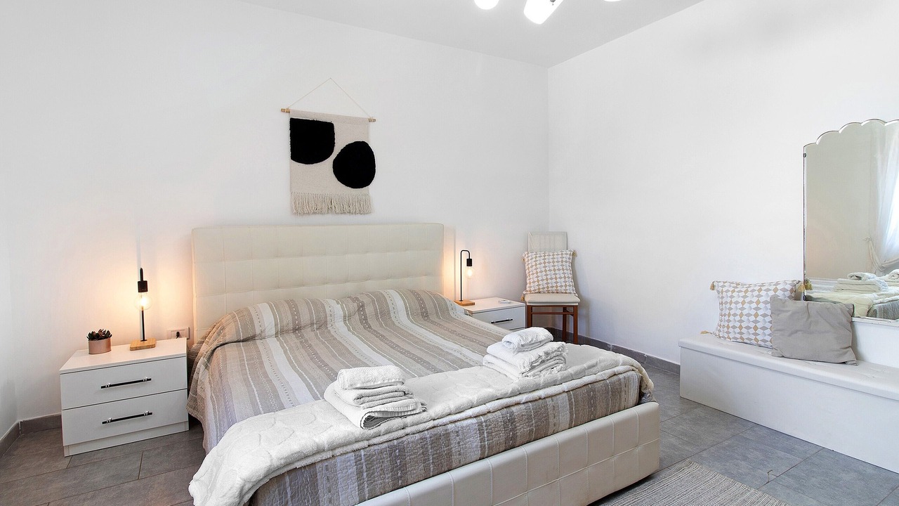 Photo of Bedroom in Mottola