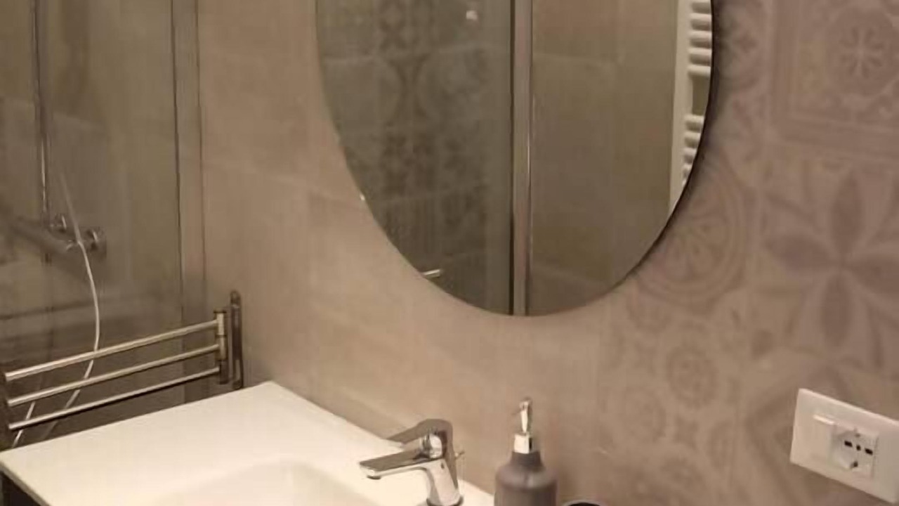 Photo of Bathroom in Brindisi Histotic Center