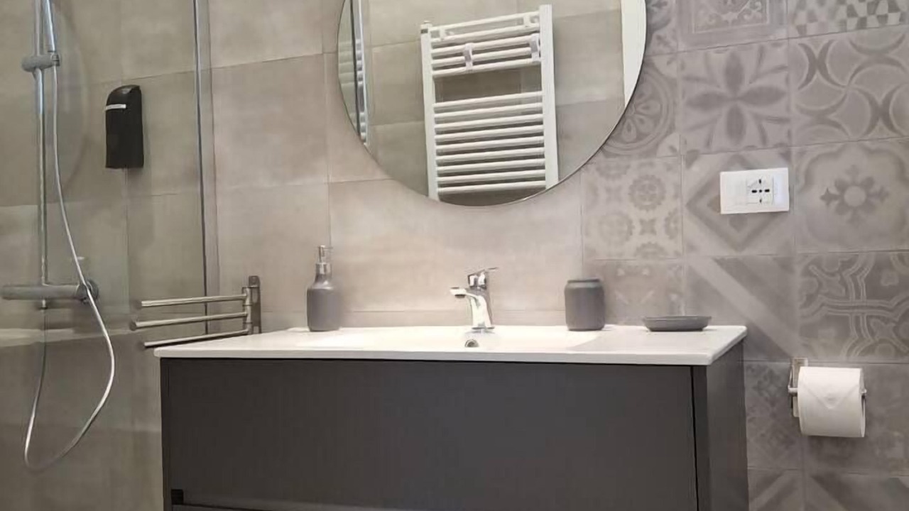 Photo of Bathroom in Brindisi Histotic Center