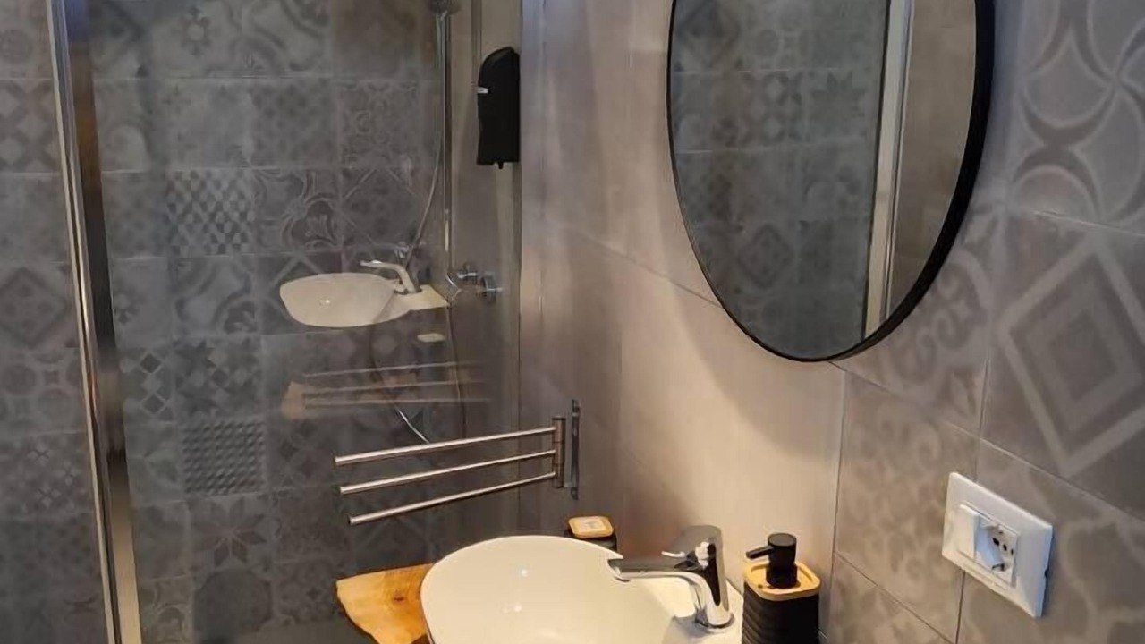 Photo of Bathroom in Brindisi Histotic Center