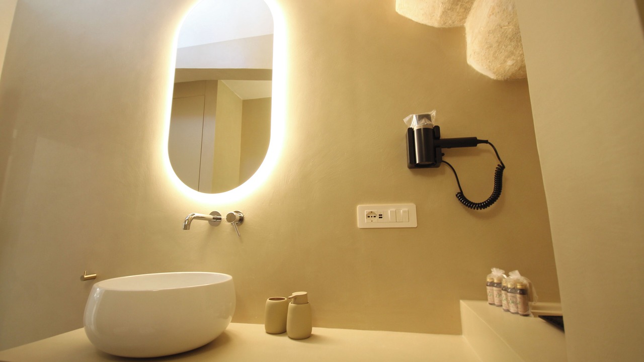 Photo of Bathroom in Gallipoli Historic Center