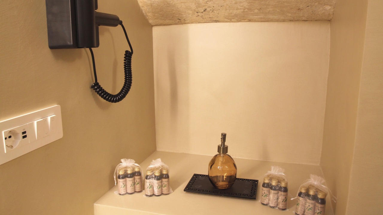 Photo of Bathroom in Gallipoli Historic Center