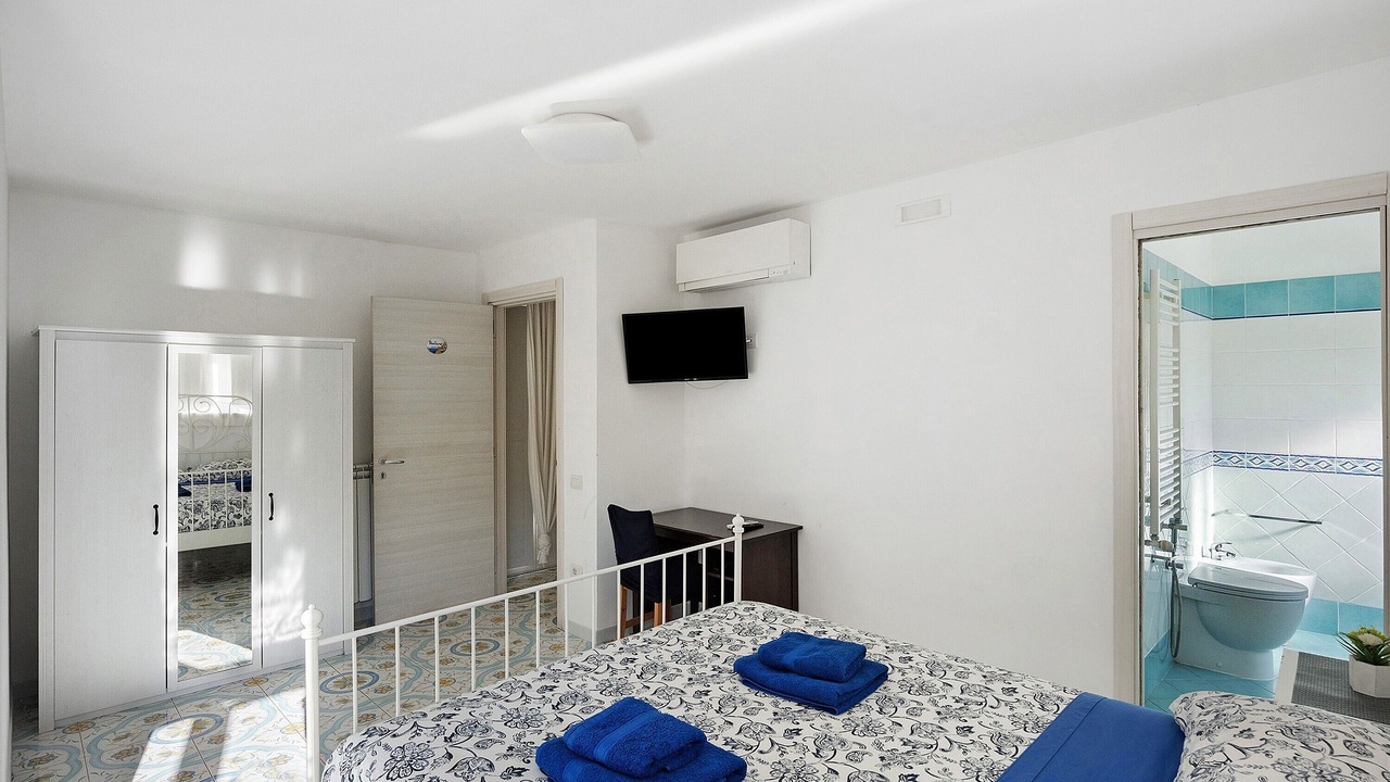 Photo of Bedroom in Historical Downtown Salerno
