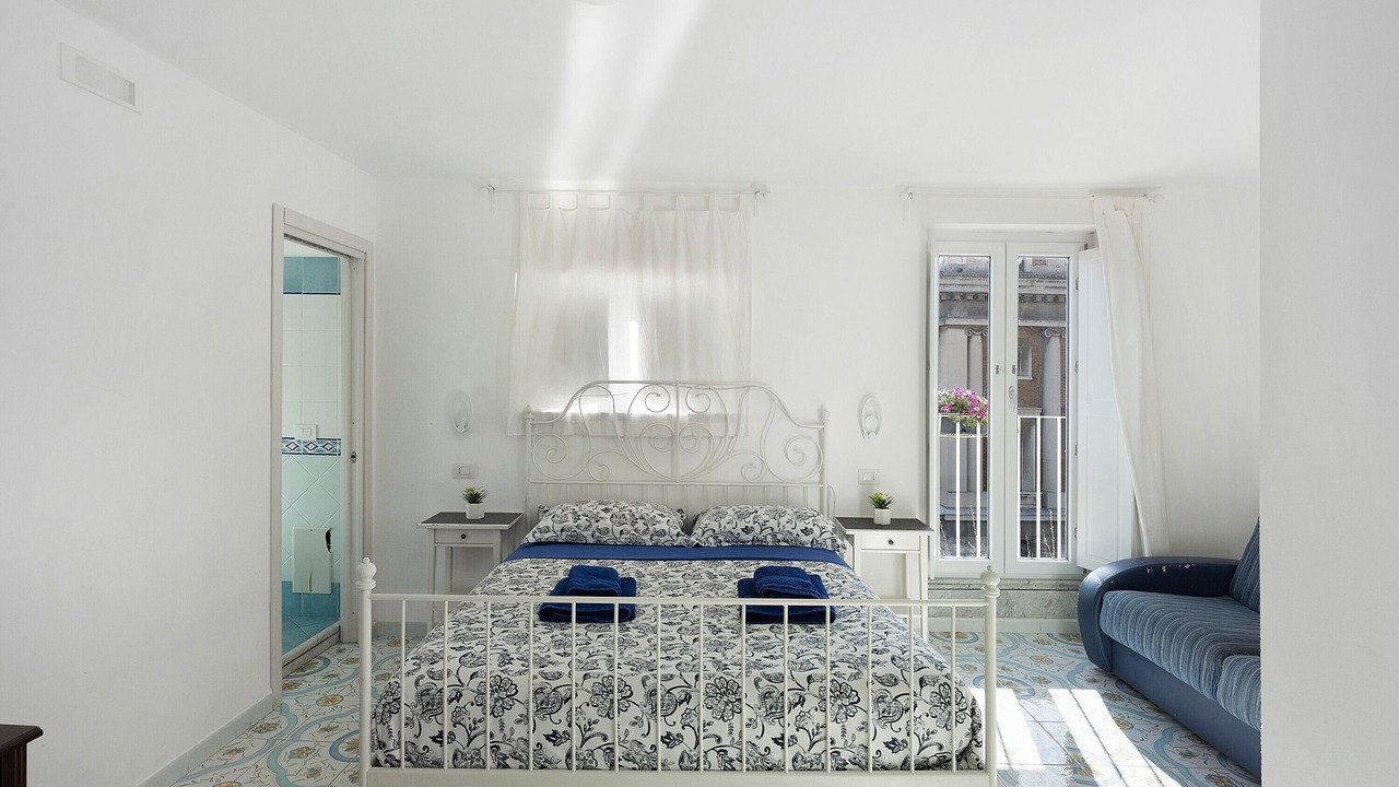 Photo of Bedroom in Historical Downtown Salerno