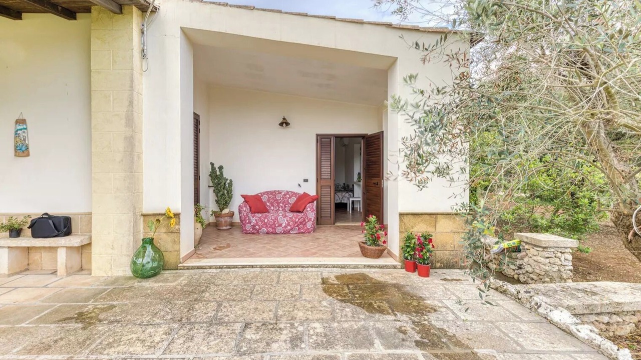 Photo of Patio Balcony in Diso