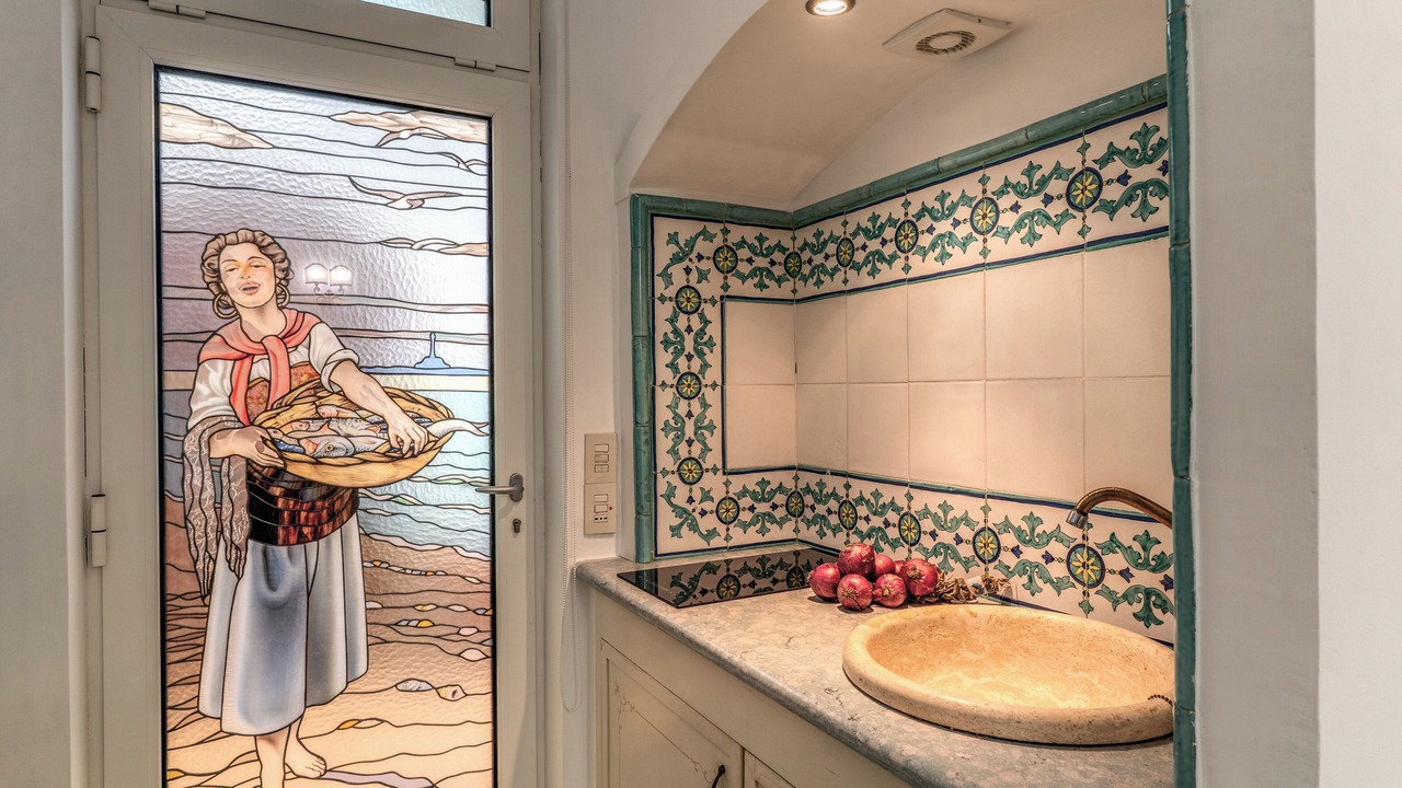 Photo of Bathroom in Gallipoli Historic Center