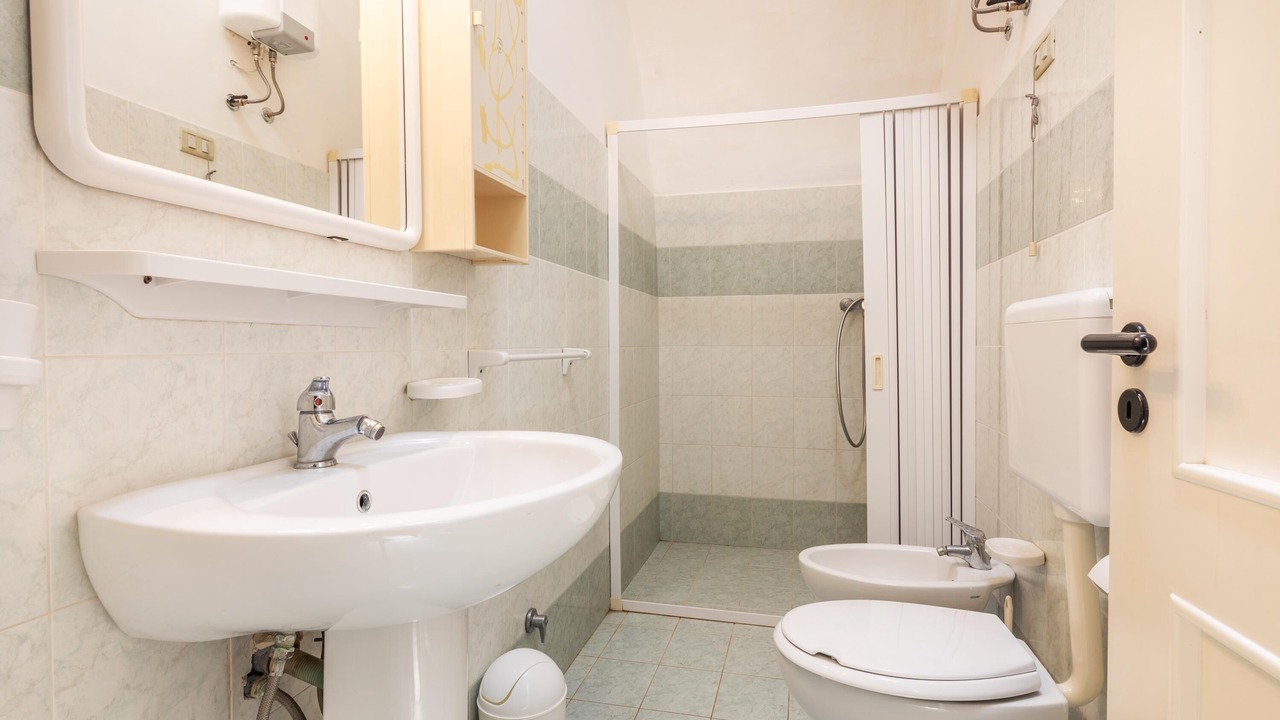 Photo of Bathroom in Gallipoli