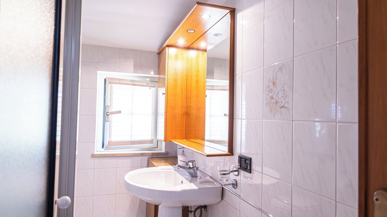 Photo of Bathroom in Cupello