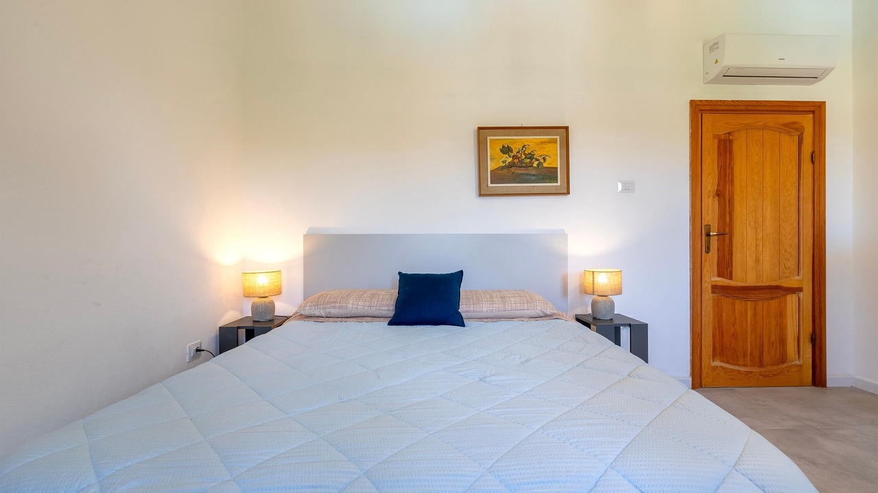 Photo of Bedroom in Lu Bagnu