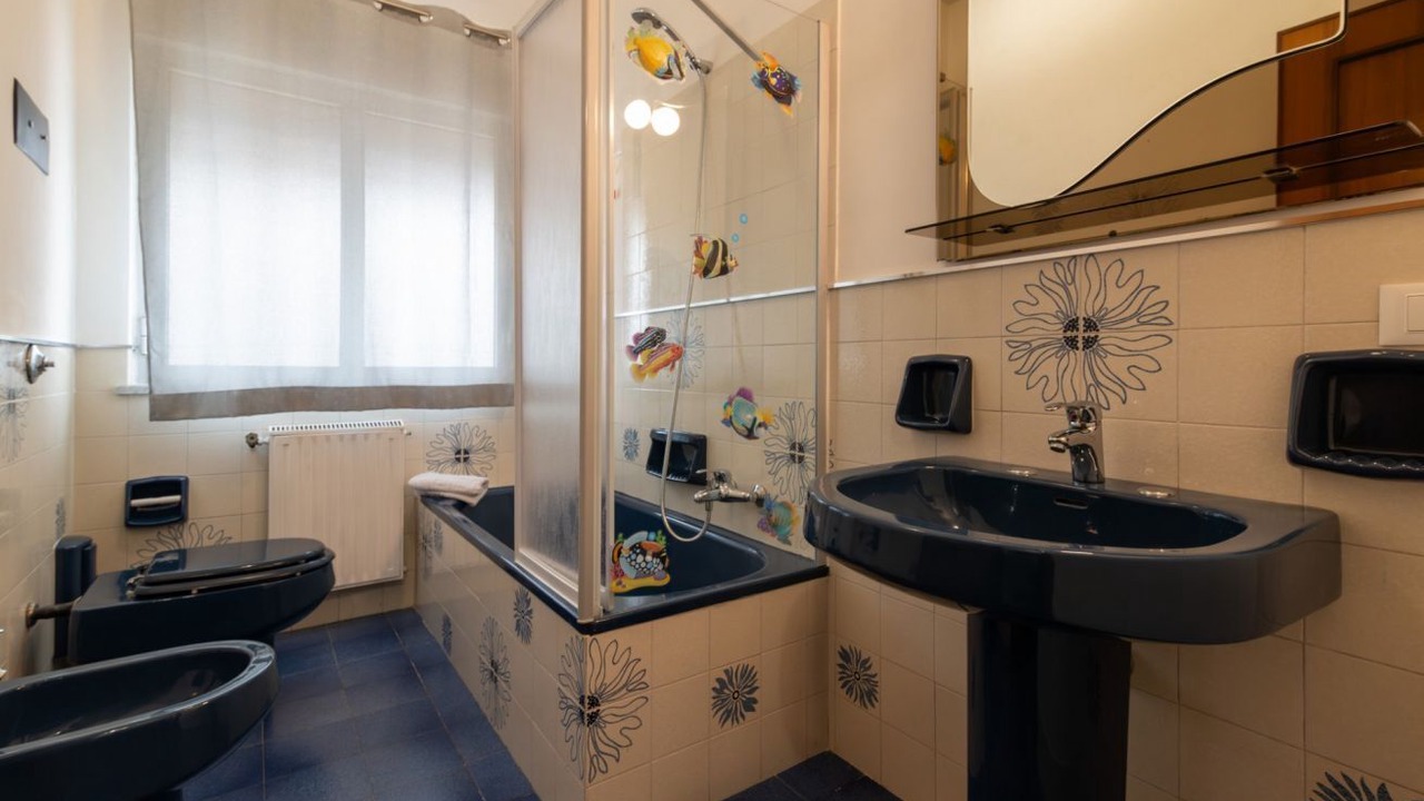 Photo of Bathroom in Ruggero Settimo
