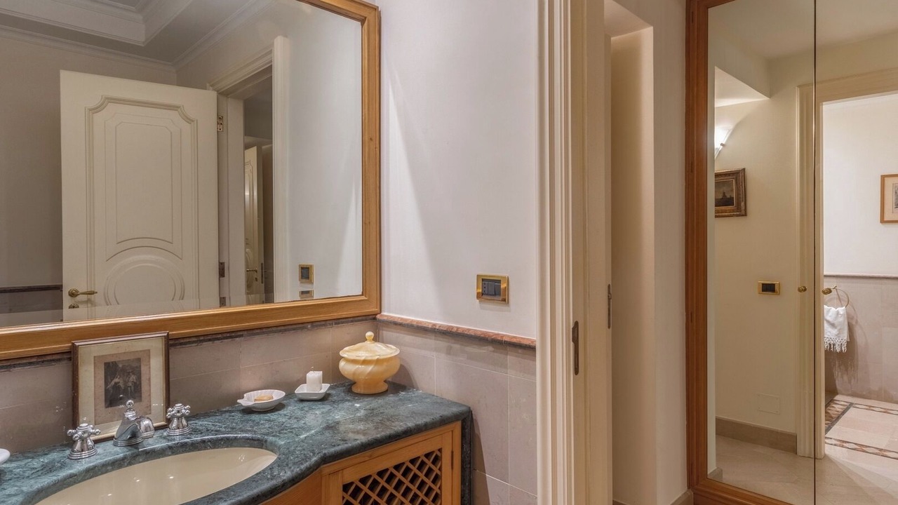 Photo of Bathroom in Lecce Historic Center