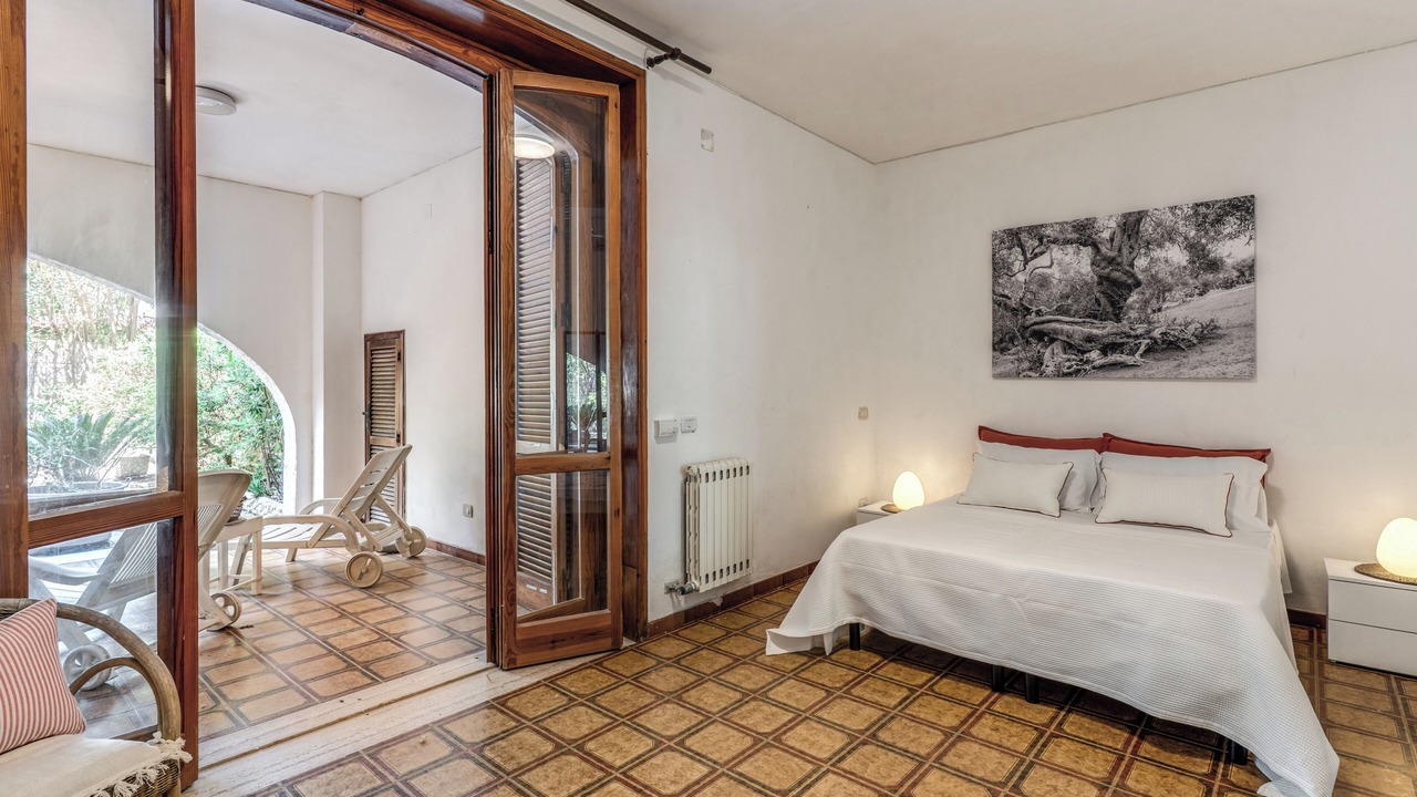 Photo of Bedroom in Baia Verde