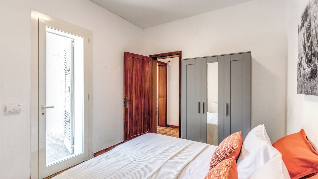 Photo of Bedroom in Baia Verde