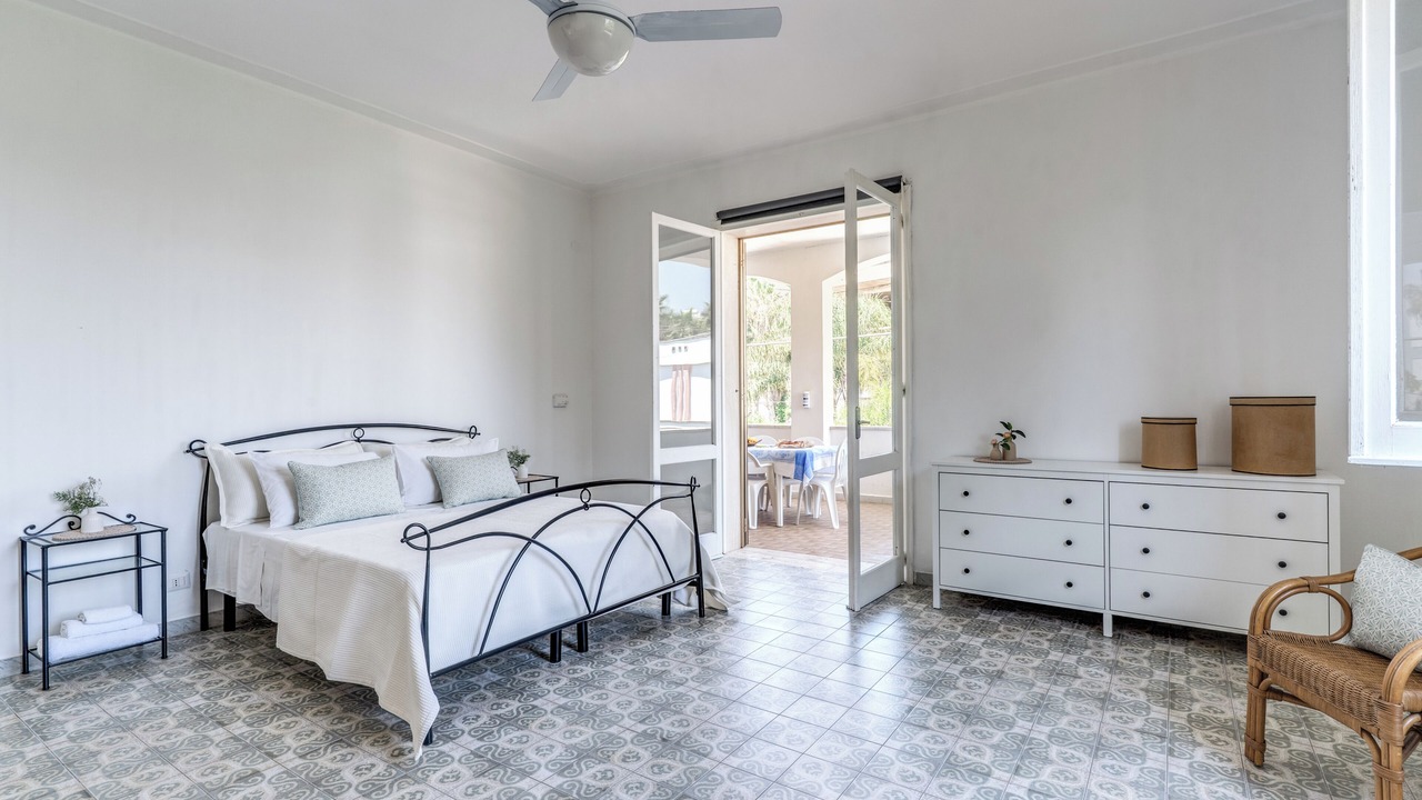 Photo of Bedroom in Baia Verde