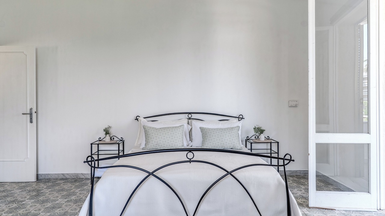 Photo of Bedroom in Baia Verde