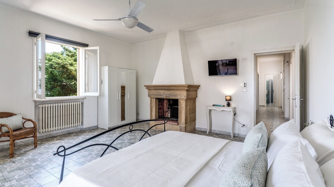 Photo of Bedroom in Baia Verde