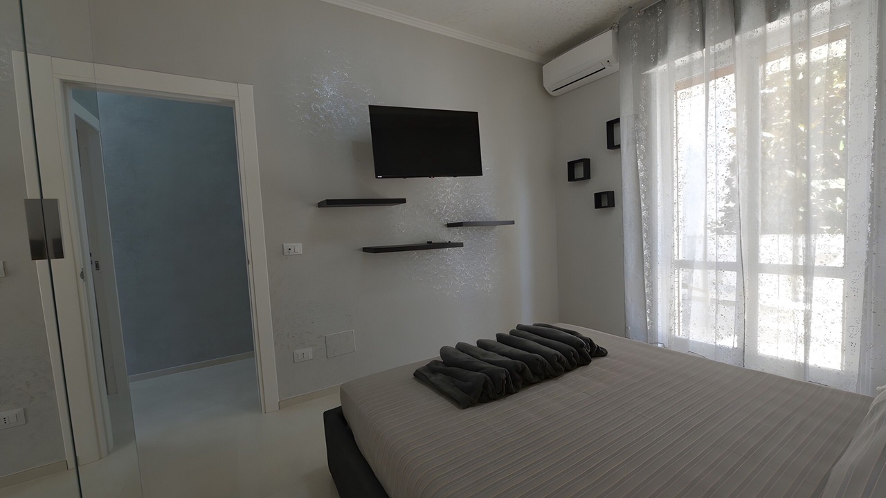 Photo of Bedroom in Baia Verde
