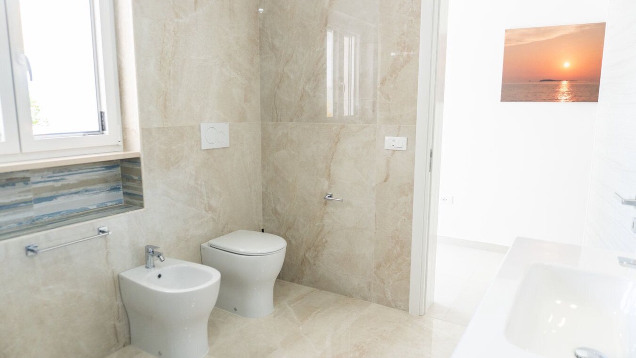 Photo of Bathroom in Felline