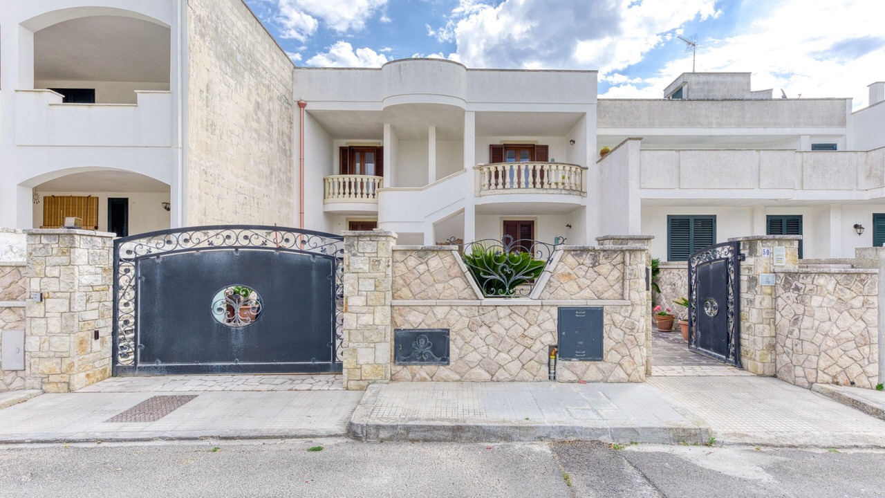 Photo of Outdoor in Castro Marina