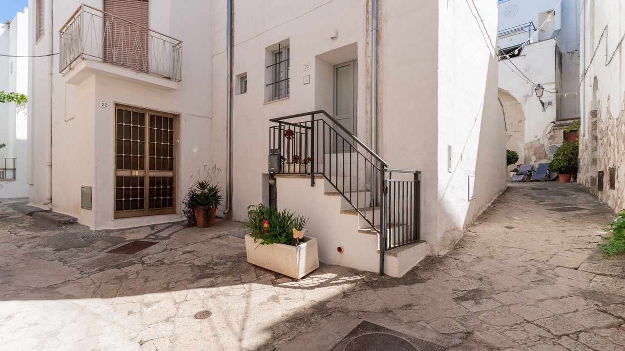 Photo of Outdoor in Matino