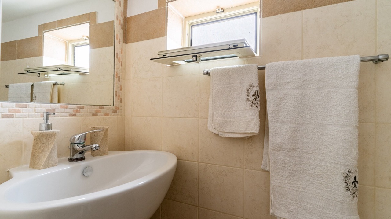 Photo of Bathroom in Matino