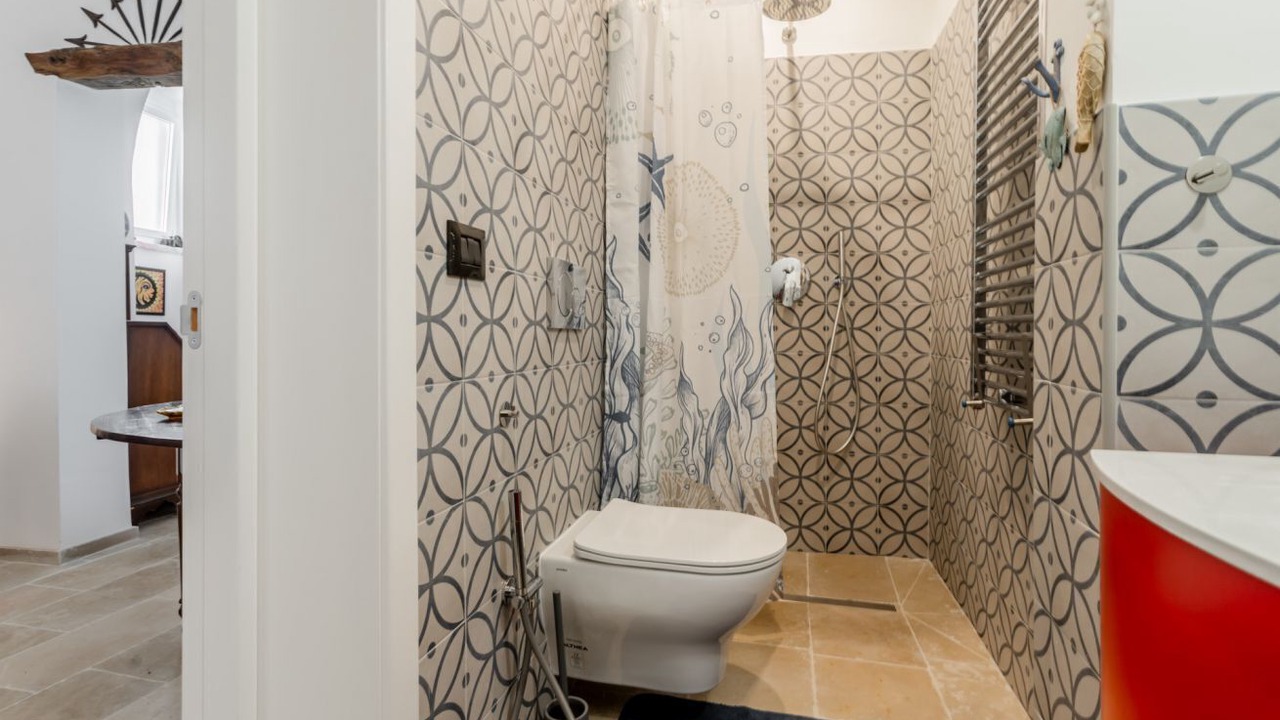 Photo of Bathroom in Andria