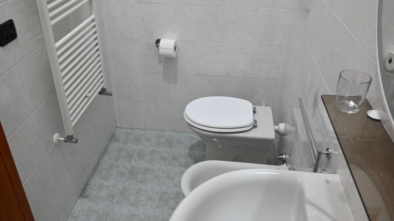 Photo of Bathroom in Brindisi Histotic Center