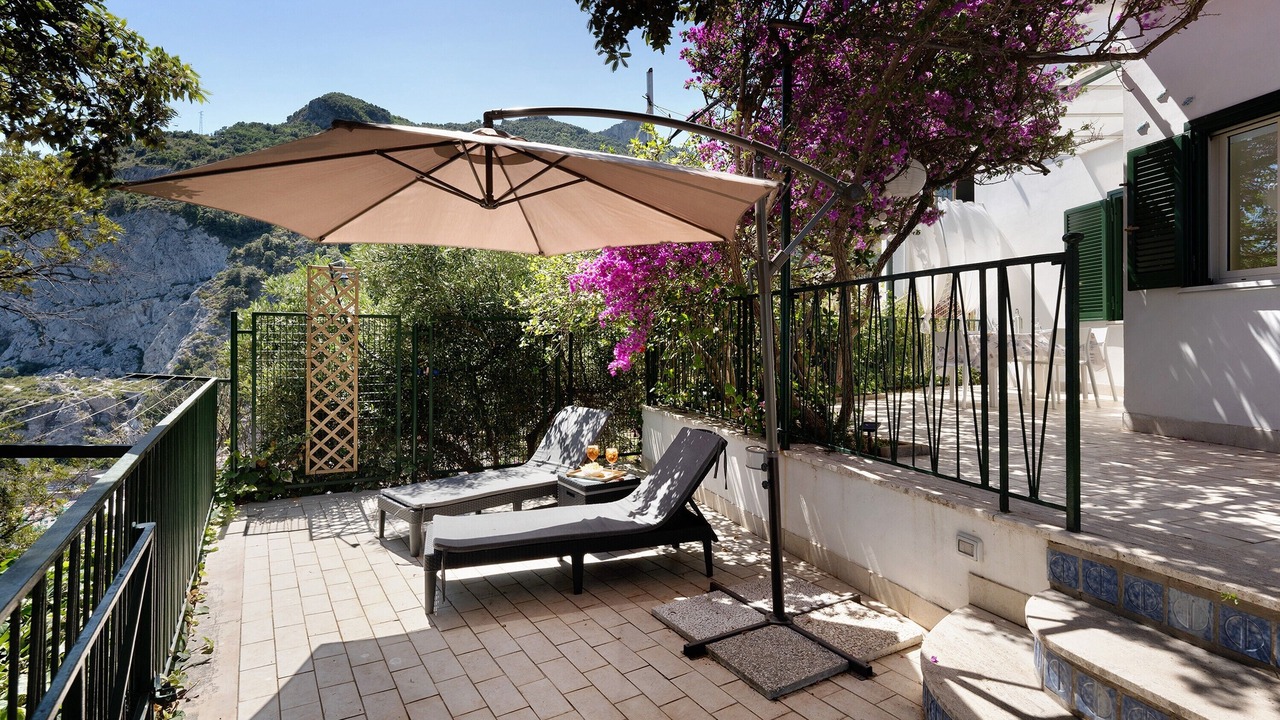 Photo of Patio Balcony in Erchie