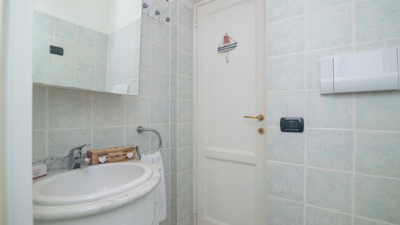 Photo of Bathroom in Tiriddo