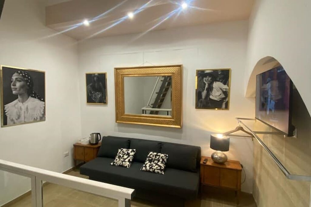 Photo of Livingroom in Bari City Centre