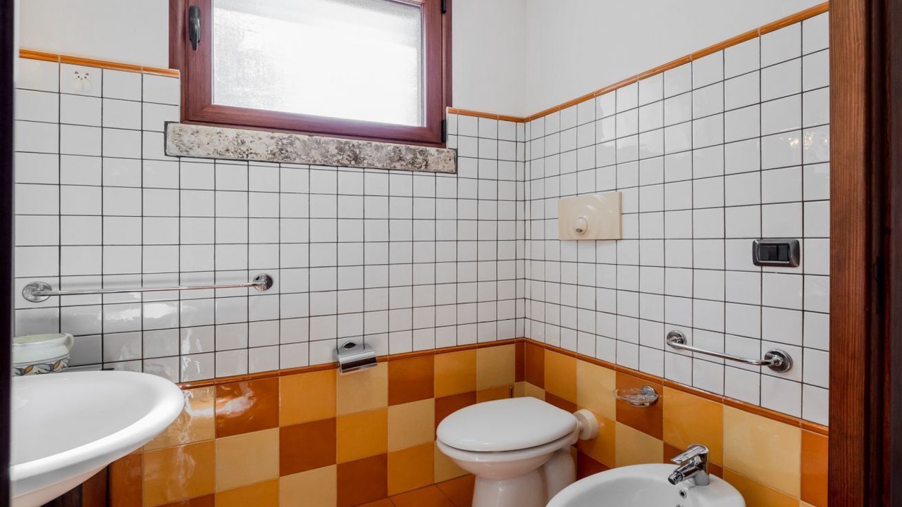 Photo of Bathroom in Corigliano D'Otranto