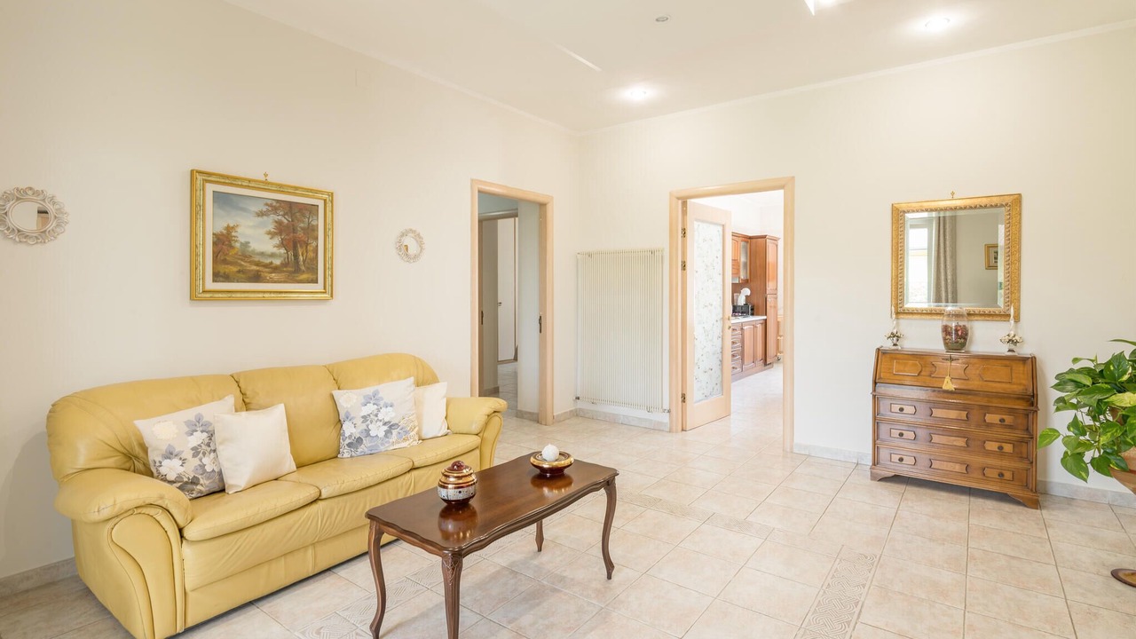 Photo of Bedroom in Villa Santa Lucia