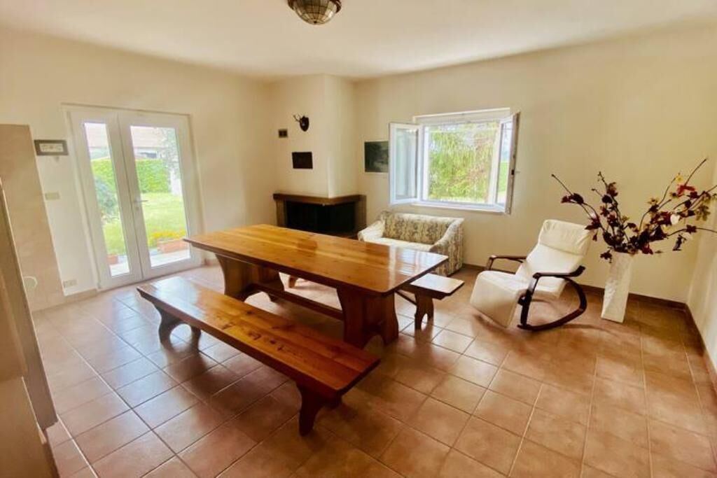 Photo of Livingroom in Introdacqua