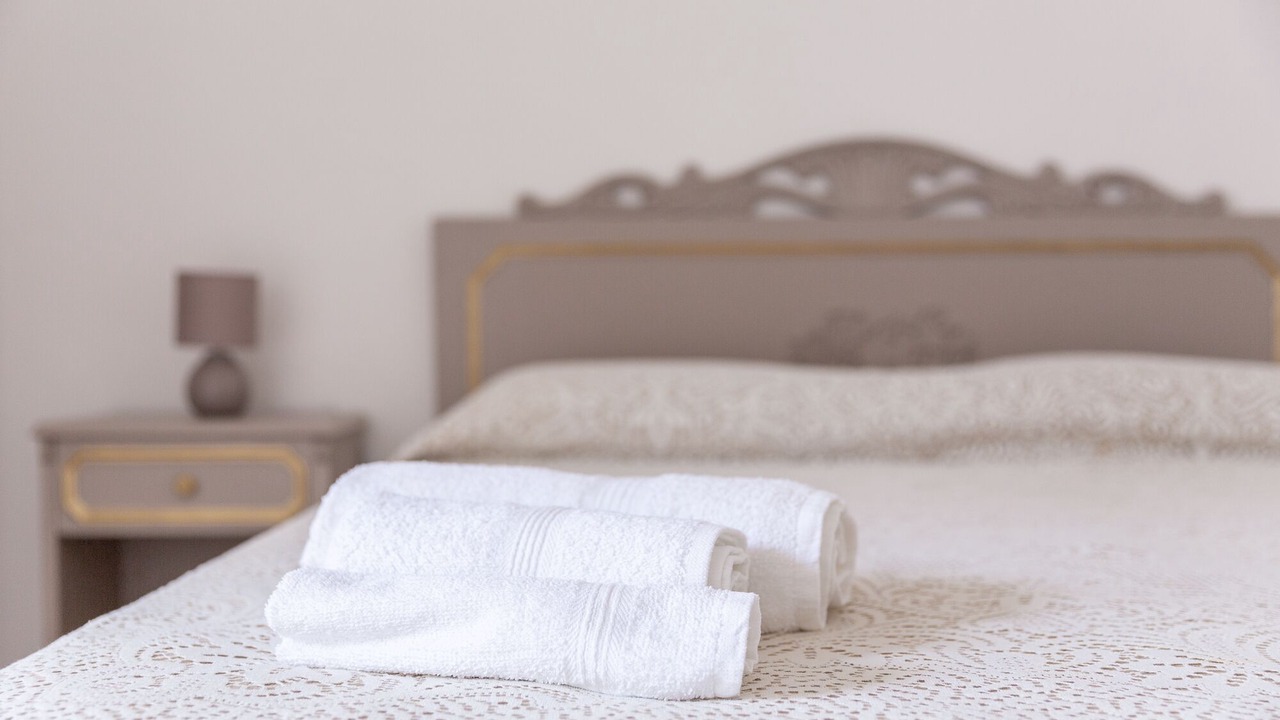 Photo of Bedroom in Noto Historic Centre