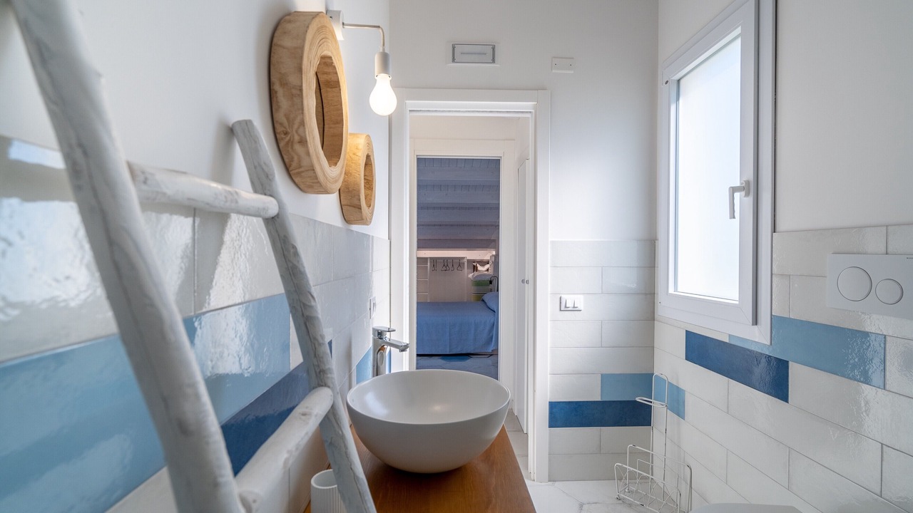 Photo of Bathroom in Avola