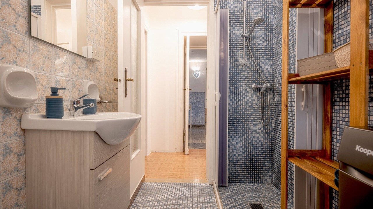 Photo of Bathroom in Cisternino