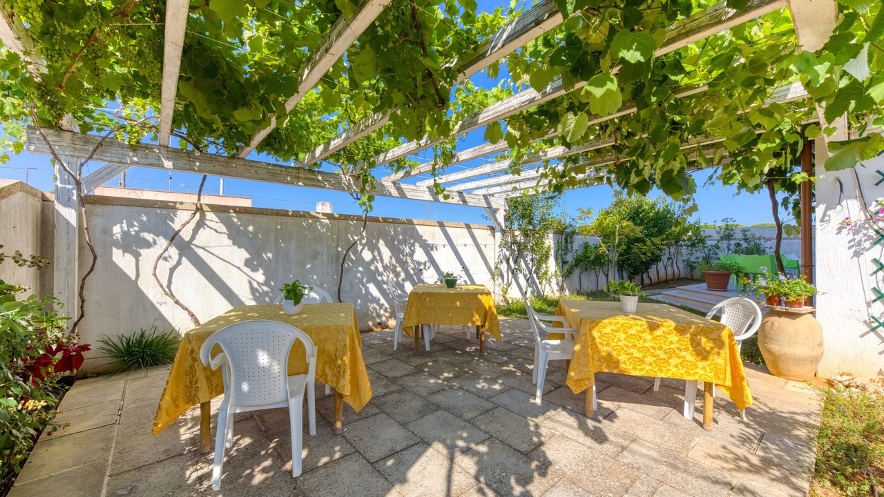 Photo of Outdoor in Salve