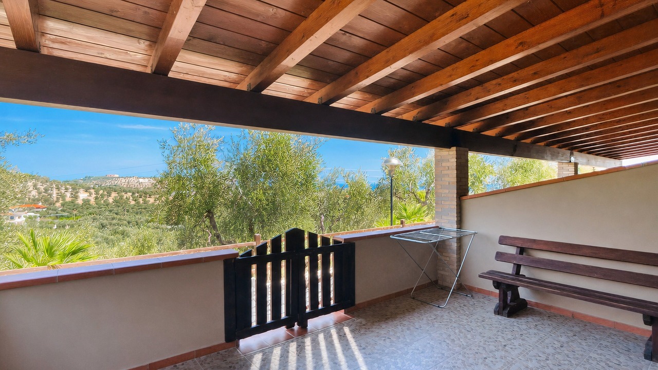 Photo of Patio Balcony in Chiesiola
